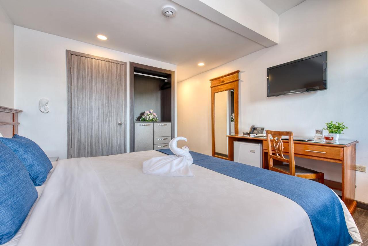 Swans Cay Hotel بوكاس تاون المظهر الخارجي الصورة