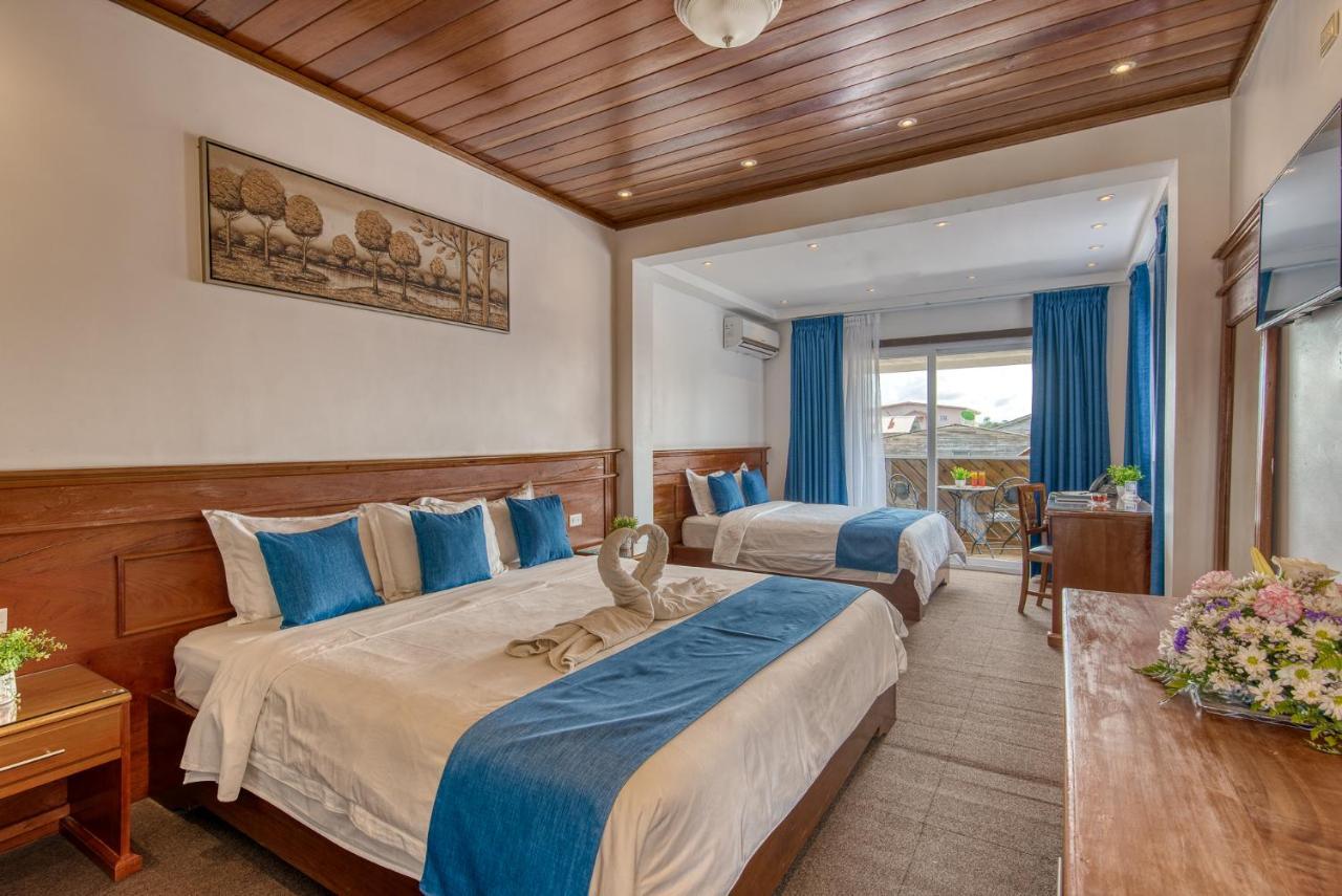 Swans Cay Hotel بوكاس تاون المظهر الخارجي الصورة