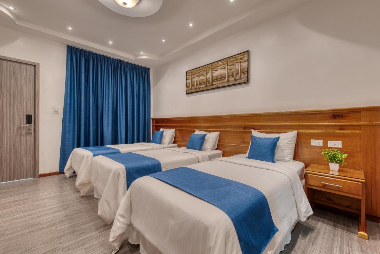 Swans Cay Hotel بوكاس تاون المظهر الخارجي الصورة
