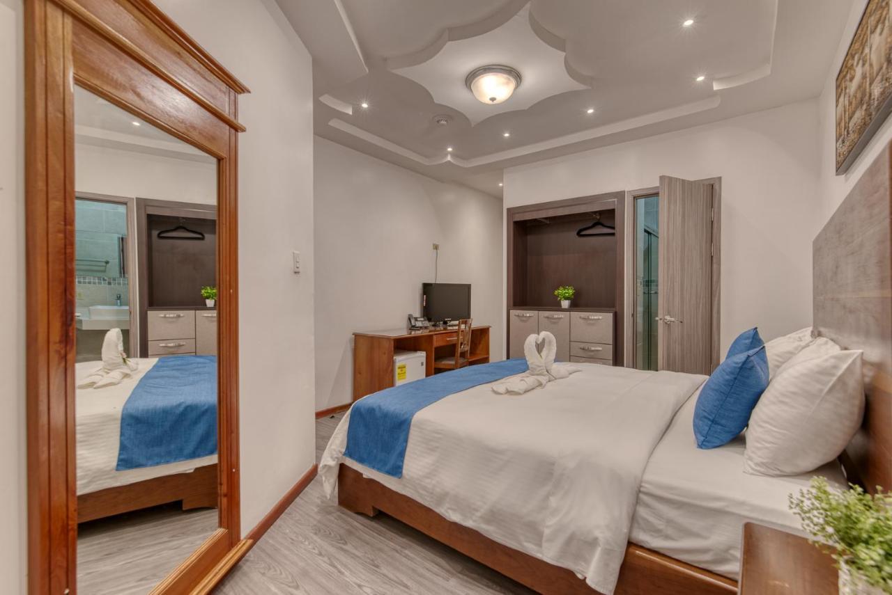 Swans Cay Hotel بوكاس تاون المظهر الخارجي الصورة